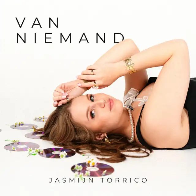 Van niemand hitsingle Jasmijn Torrico